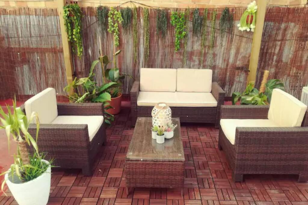 Appartamento M5 Cool Terrace. Metro 1 Min. Center 15' By Metro Esplugues de Llobregat Esterno foto