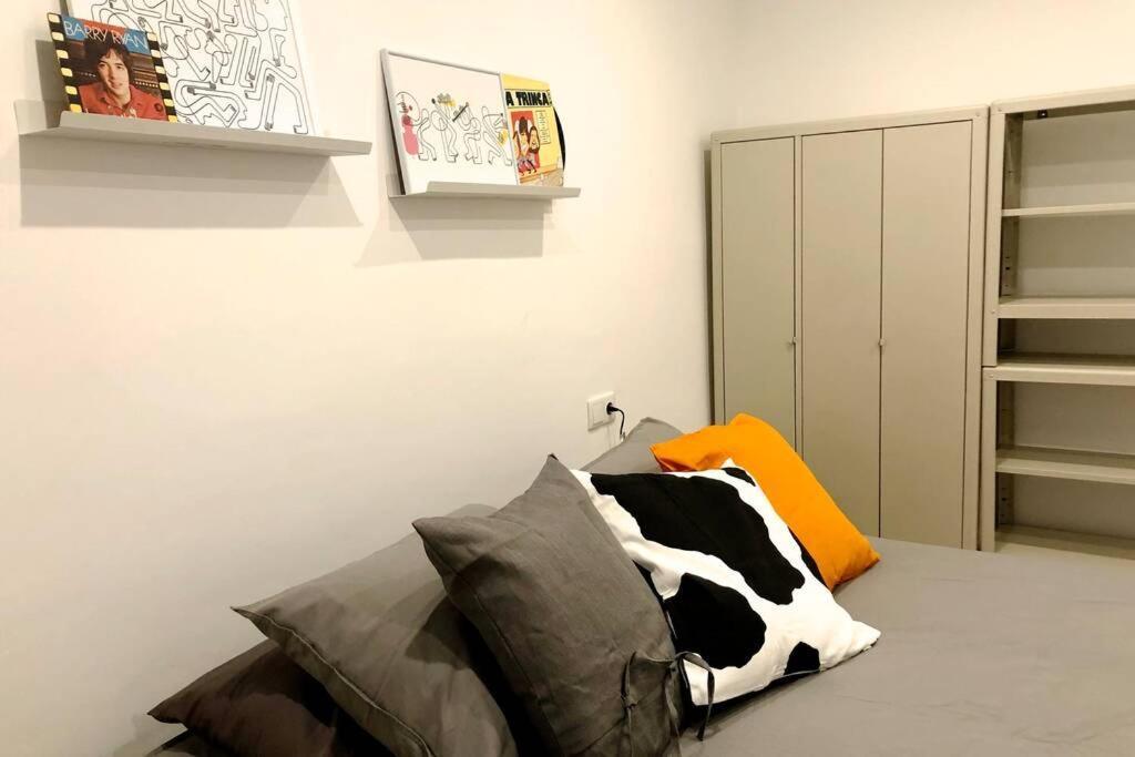Appartamento M5 Cool Terrace. Metro 1 Min. Center 15' By Metro Esplugues de Llobregat Esterno foto